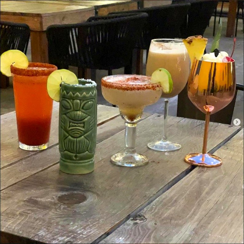La barra — Gabacho's Pizzería, Yahualica