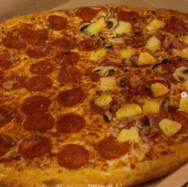 Pizza Combinada de nueve ingredientes en Yahualica